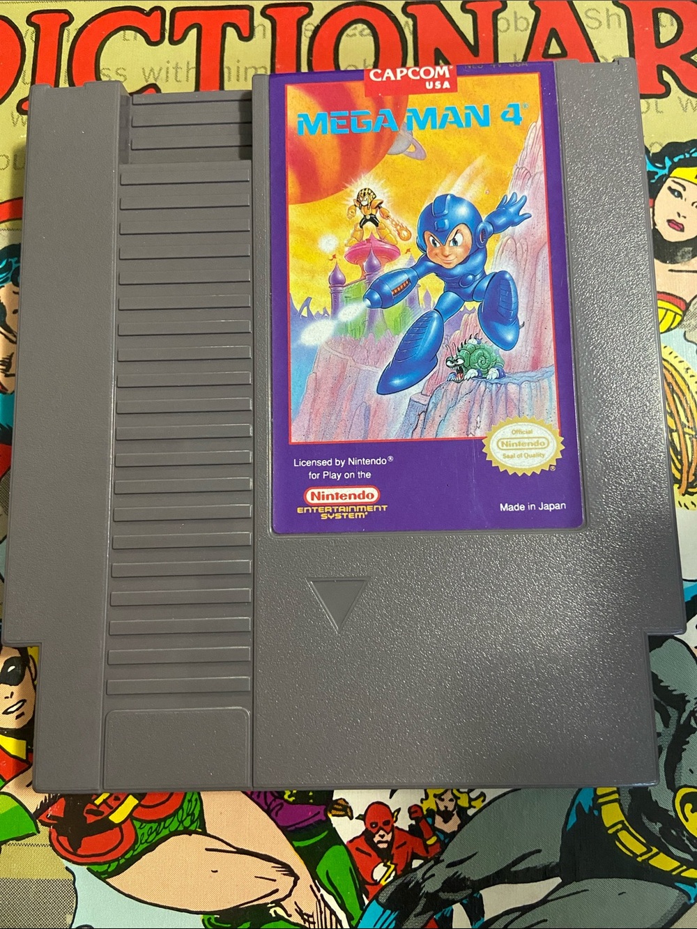 Mega Man 4 (Nintendo Entertainment System, 1992) NES
